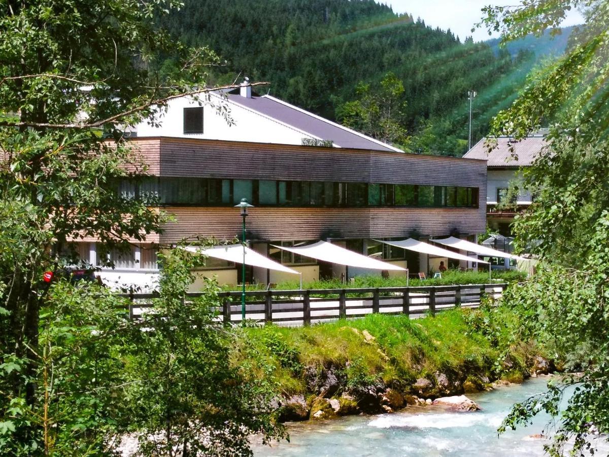 Riverside Residence Флахау Екстер'єр фото